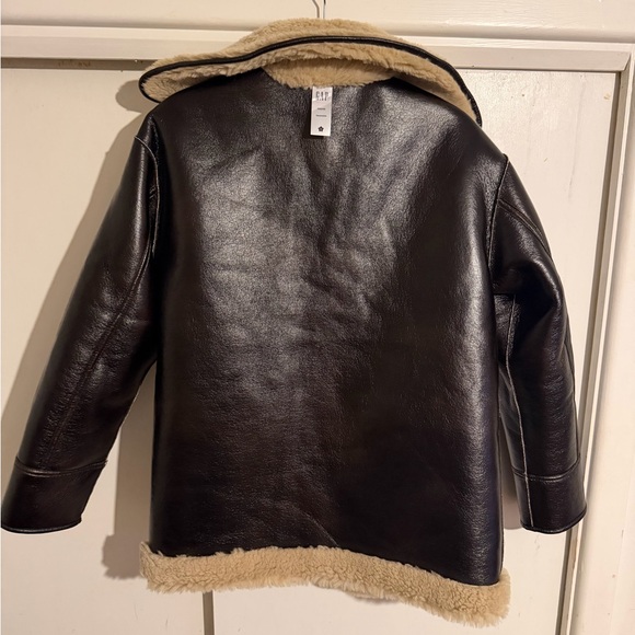 GAP x Sandy Liang Reversible Vegan Leather Sherpa Jacket - Picture 11 of 11